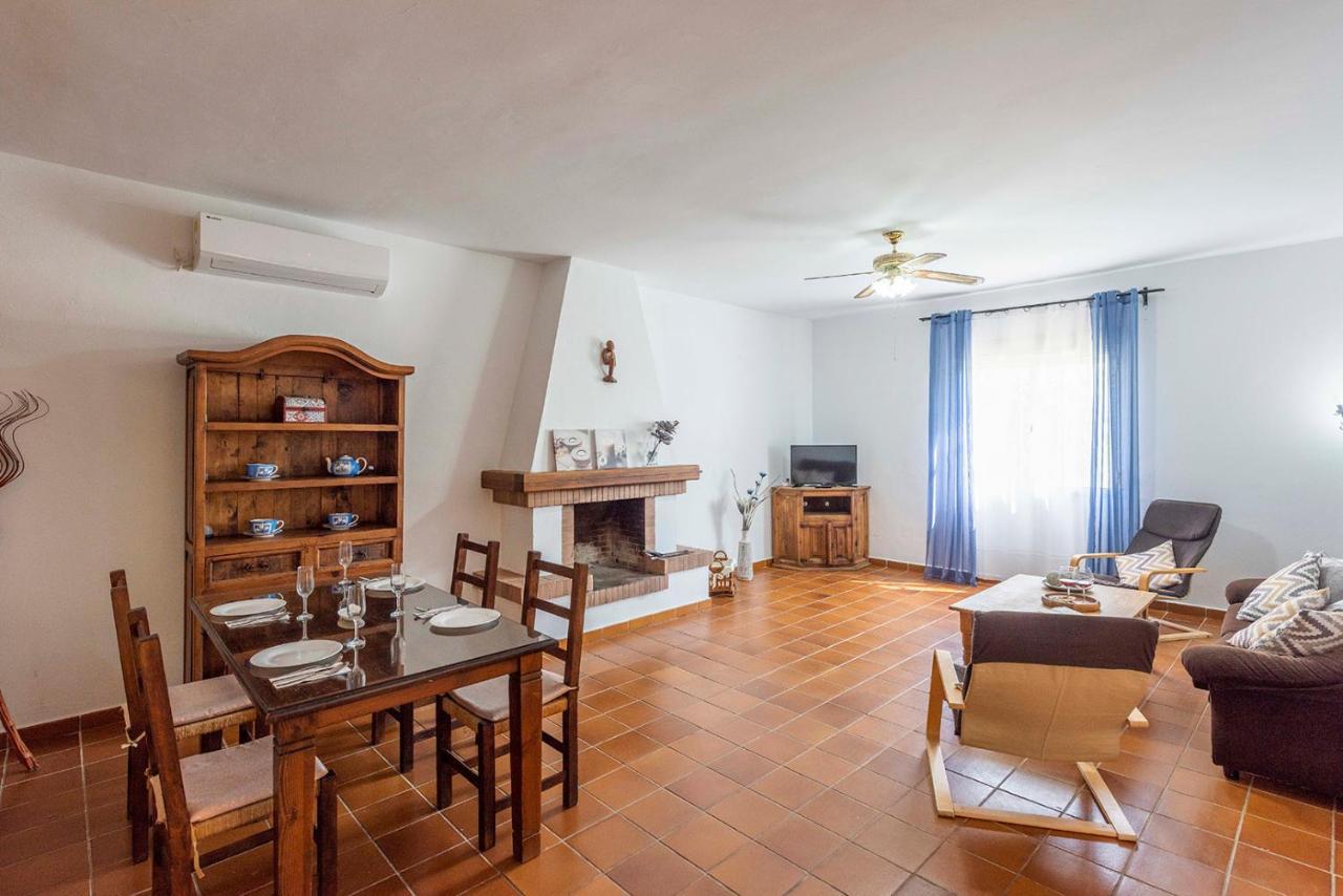 Casa Rural De Noa La Puebla de Cazalla Eksteriør billede